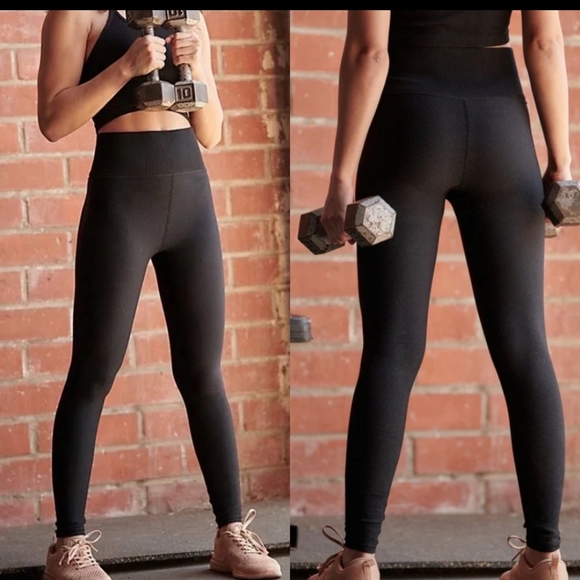 Free People Pants - NWT Free People throw legging